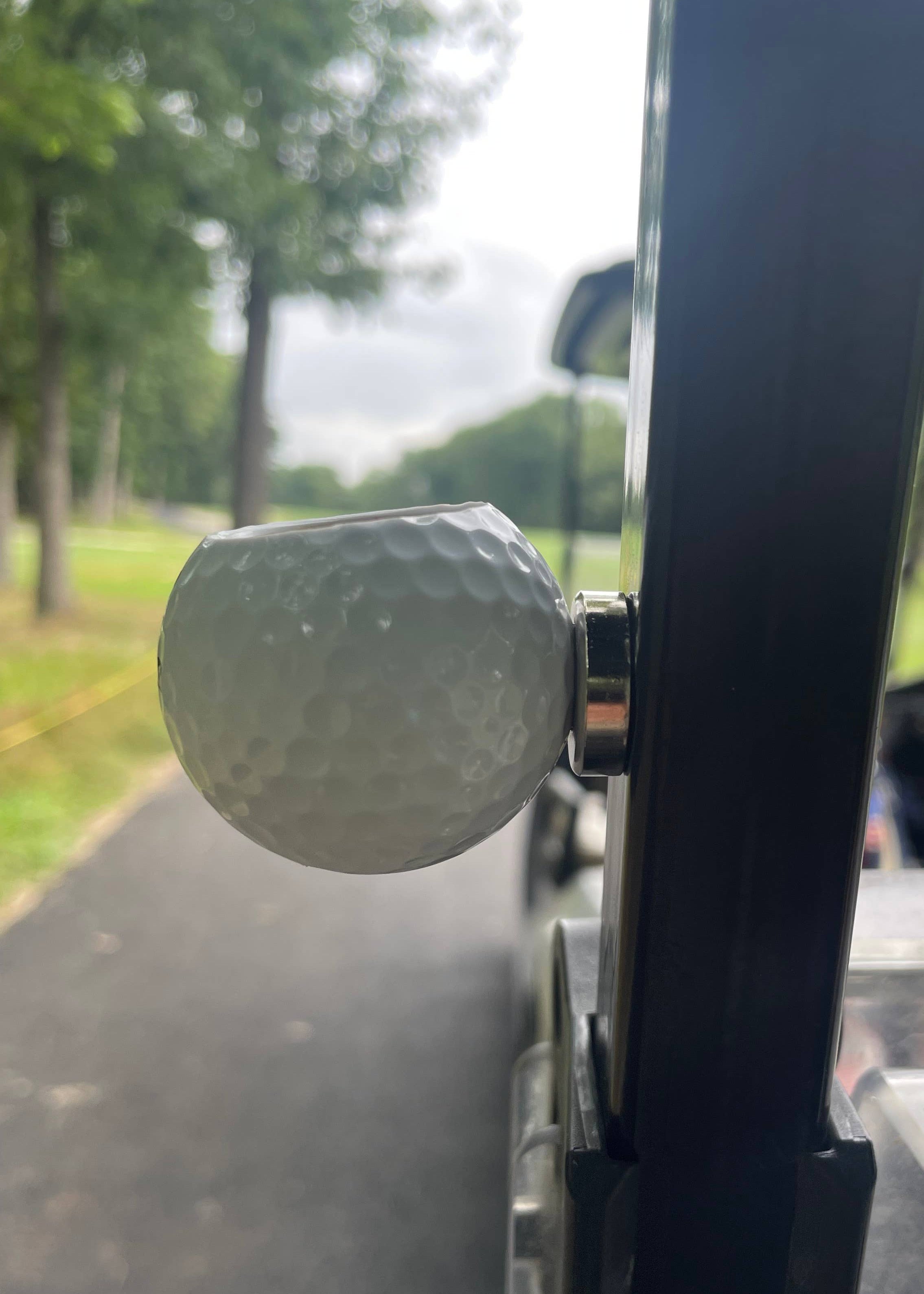 Magnetic Golf Ball Cigar Holder
