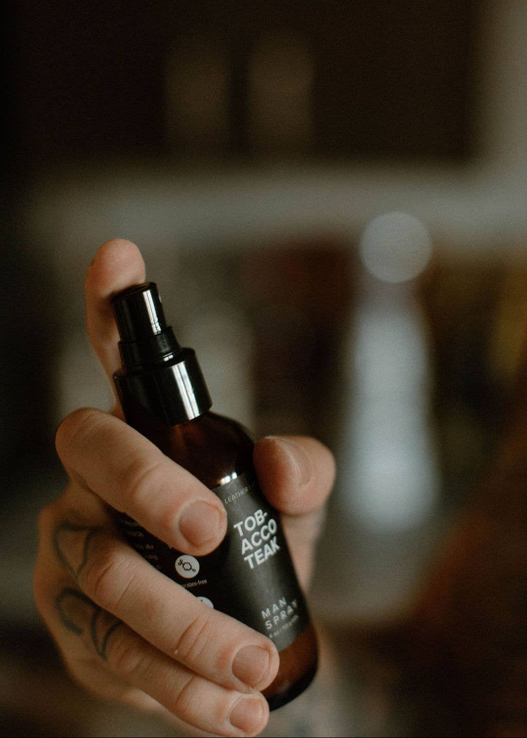 Tobacco Teak Man Spray