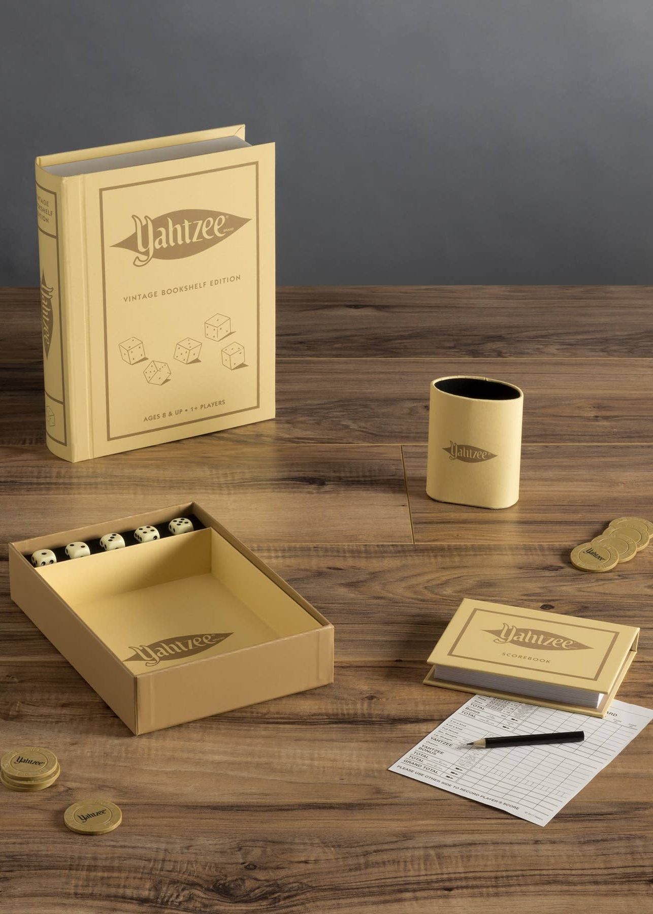 Yahtzee Vintage Bookshelf Edition