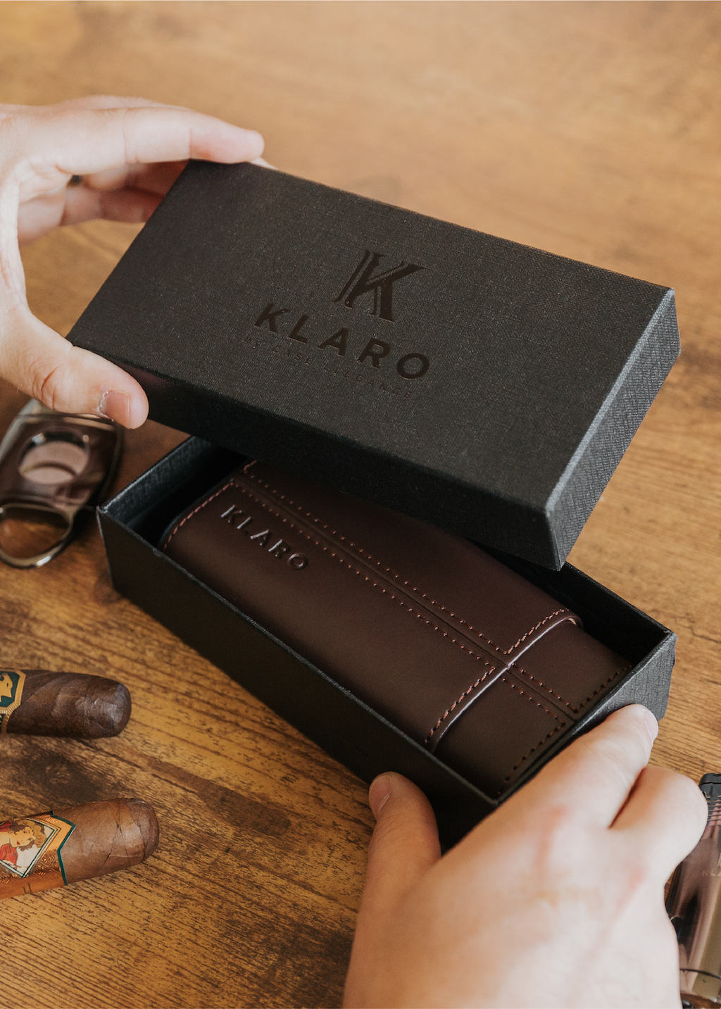 Cocoa Brown Three-Cigar Travel Case