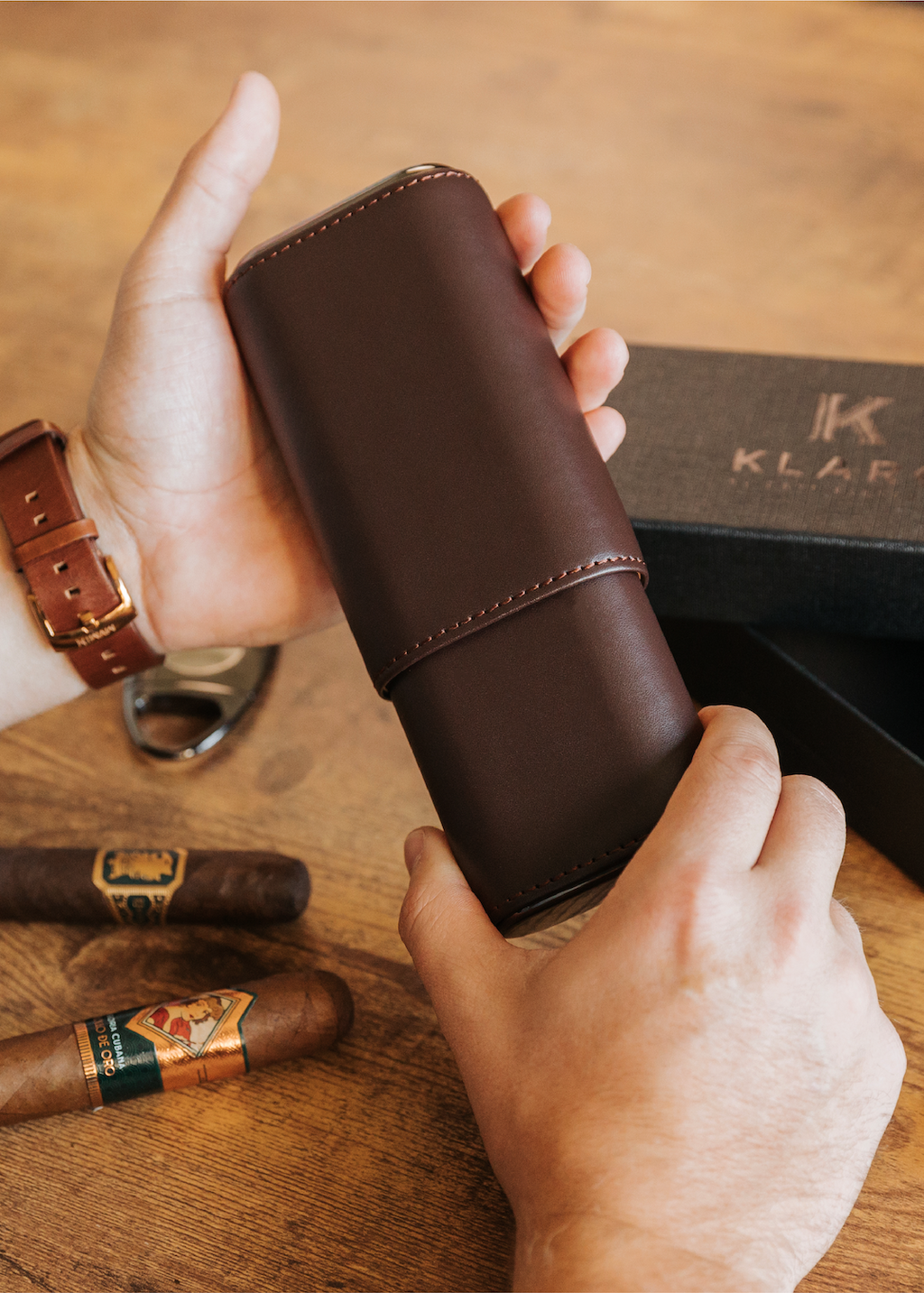 Cocoa Brown Three-Cigar Travel Case