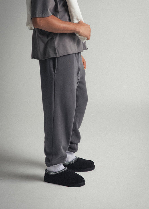 Elwood Vintage Grey Core Sweatpant